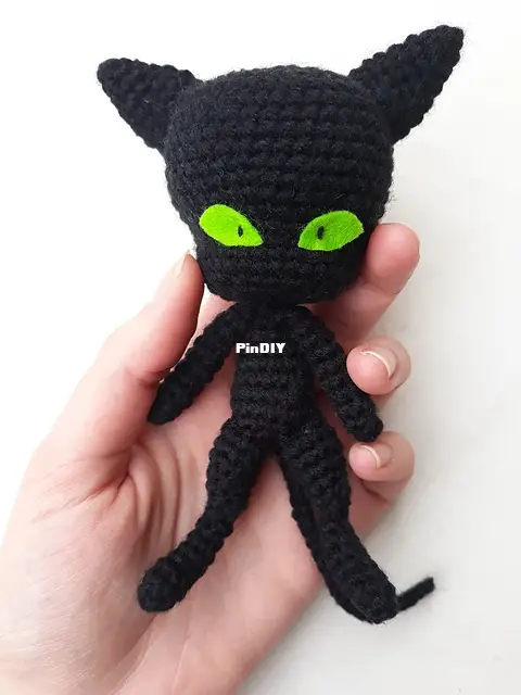 Plagg - Kwami from Miraculous Ladybug-Knitting and Crochet Communication  (only reply)-Crochet Diary-PinDIY.com