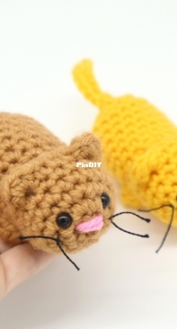 Poop Amigurumi - Free Crochet Pattern - StringyDingDing