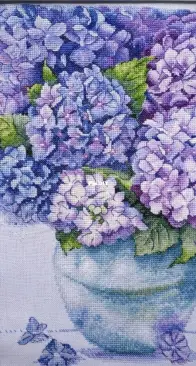 Bouquet of Hydrangeas by Natalia Cherepanova